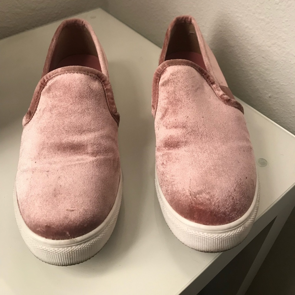 Steve Madden tennis shoes